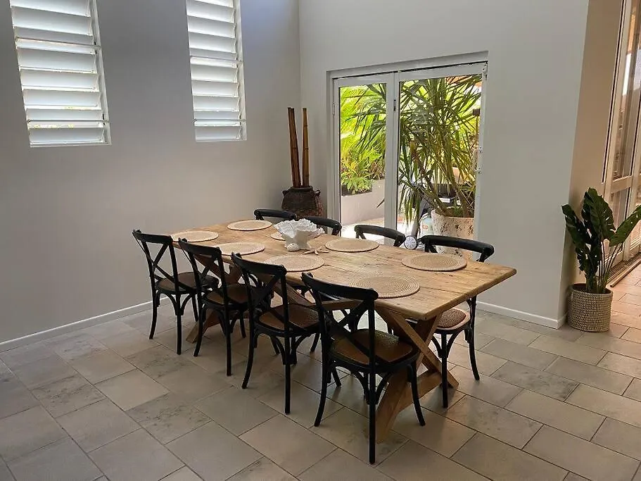 Driftaway On Garrick Street - Port Douglas 0*,
